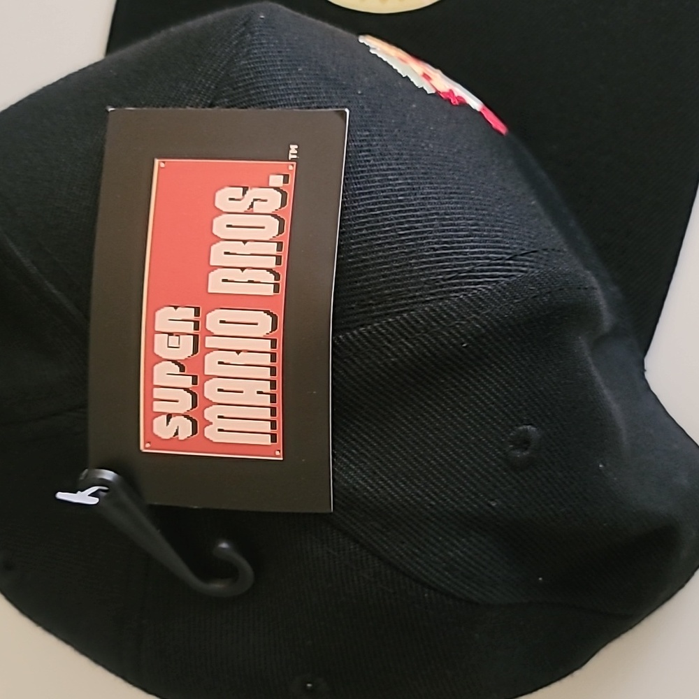 Nintendo Super Mario Bros. Unisex Official Licensed Product Adjustable Adult Hat - Picture 9 of 11
